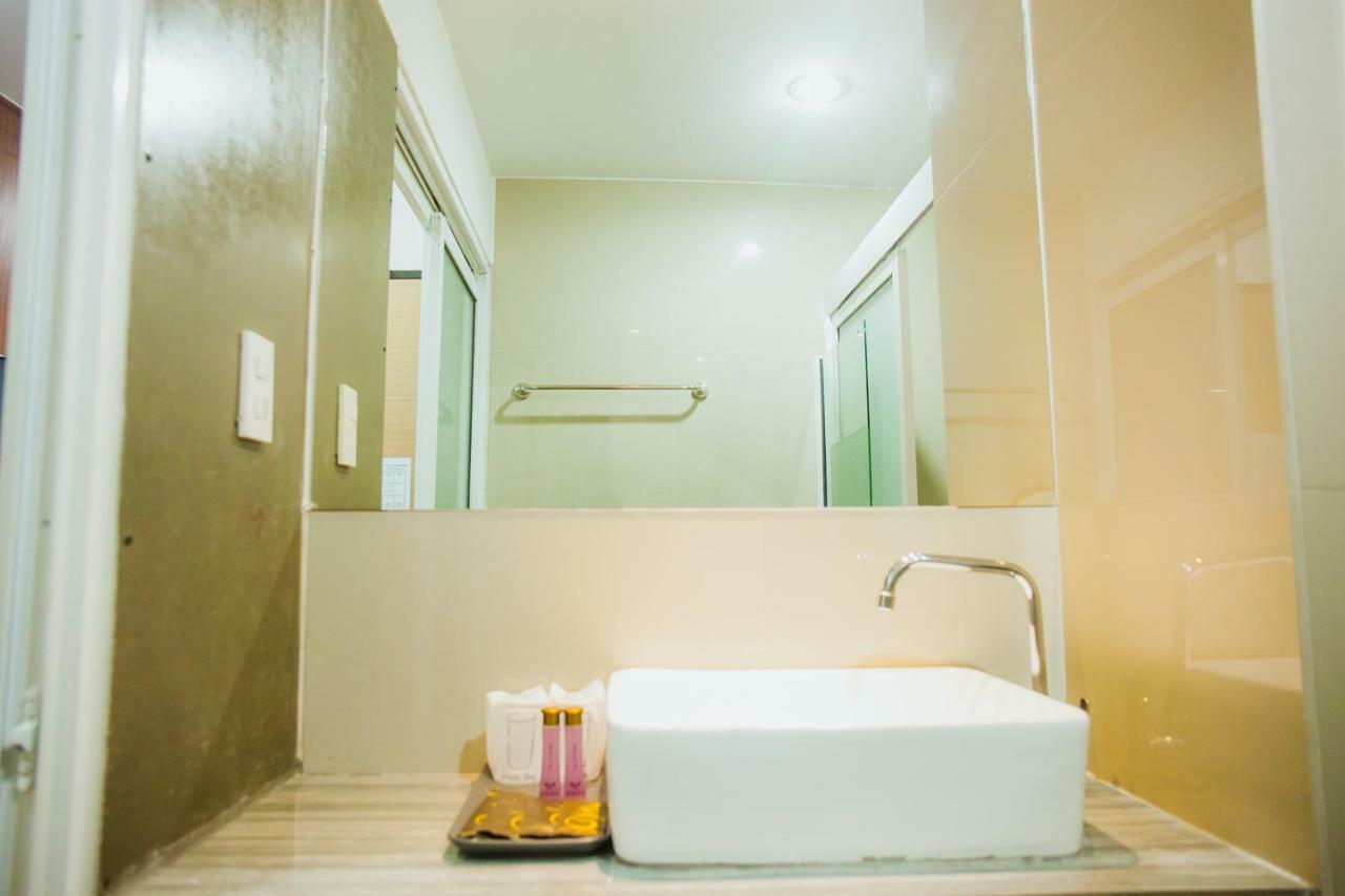 Km Hotel เชียงใหม่ ภายนอก รูปภาพ